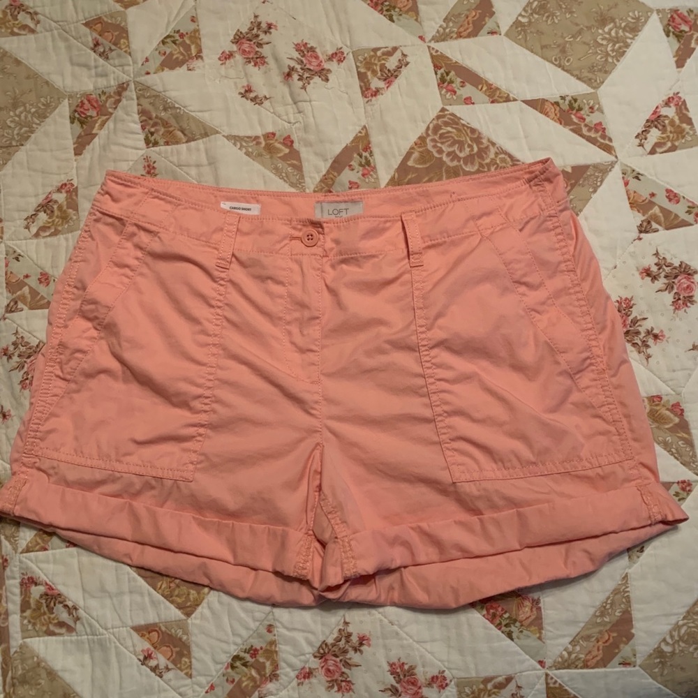 Cute loft cuffed shorts
